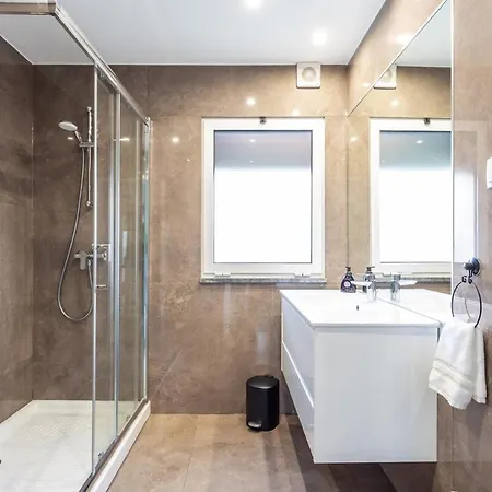 Aroeira Luxury Azul Villa, Lisboa, Beach, Surfing, Golf, Exploring, Hiking, Fishing