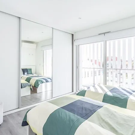 Aroeira Luxury Azul Villa, Lisboa, Beach, Surfing, Golf, Exploring, Hiking, Fishing *