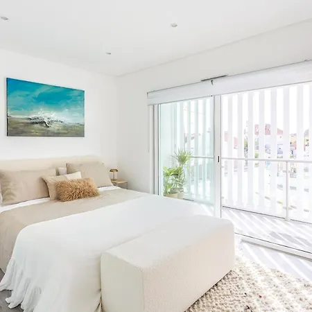 Vila Aroeira Luxury Azul Villa, Lisboa, Beach, Surfing, Golf, Exploring, Hiking, Fishing