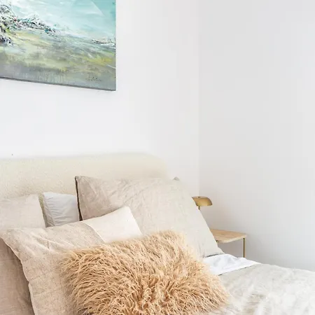 Vila Aroeira Luxury Azul Villa, Lisboa, Beach, Surfing, Golf, Exploring, Hiking, Fishing