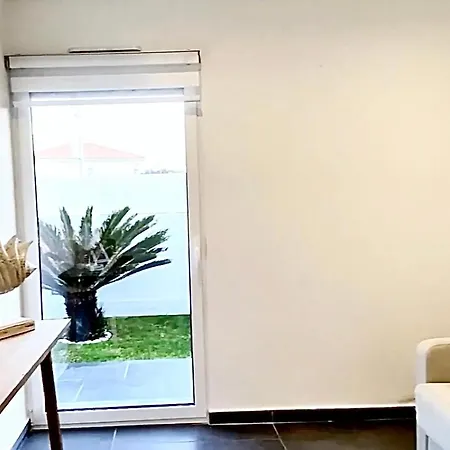 Aroeira Luxury Azul Villa, Lisboa, Beach, Surfing, Golf, Exploring, Hiking, Fishing Charneca (Setubal)