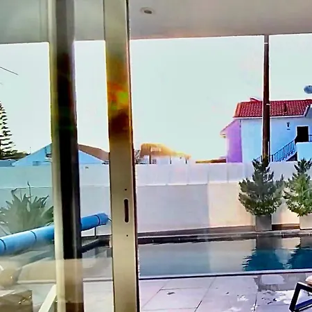 Aroeira Luxury Azul Villa, Lisboa, Beach, Surfing, Golf, Exploring, Hiking, Fishing Vila