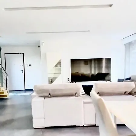 Aroeira Luxury Azul Villa, Lisboa, Beach, Surfing, Golf, Exploring, Hiking, Fishing Charneca (Setubal)